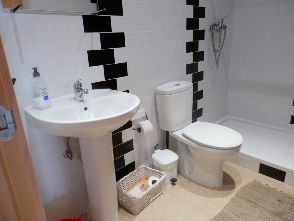 Downtown, Cozy Apartment In ลิสบอน ห้อง รูปภาพ